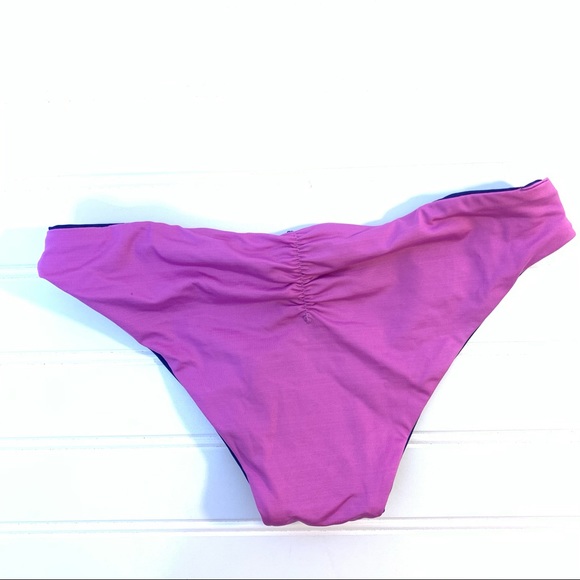 Patagonia Reversible Telu Bottoms Fuchsia/Navy - Picture 3 of 5
